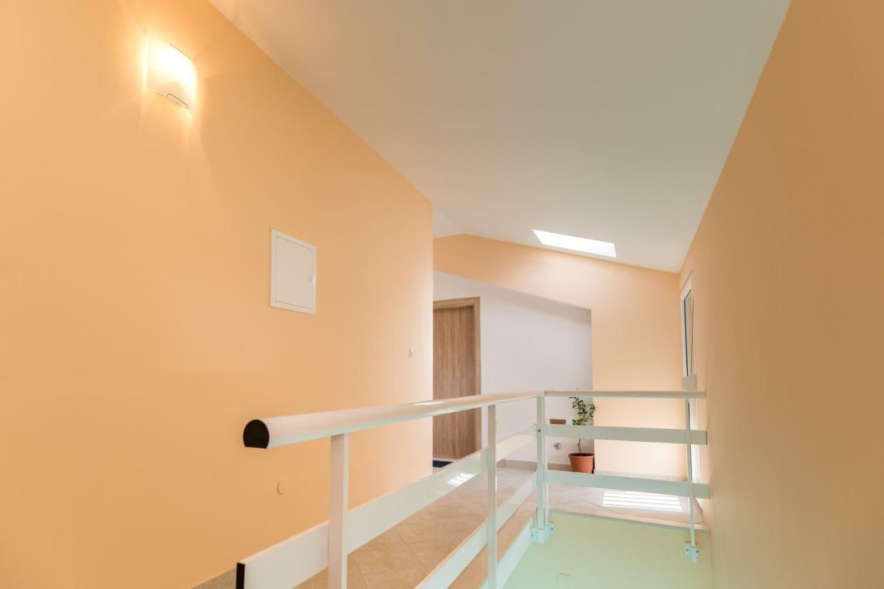 Arenta Apartments Меткович Экстерьер фото