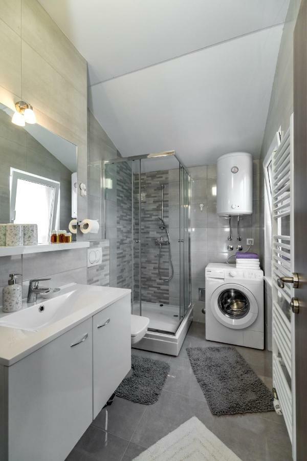 Arenta Apartments Меткович Экстерьер фото
